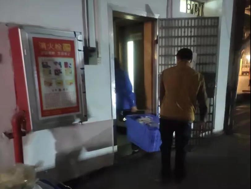 學校食堂配送.jpg 學校食堂配送