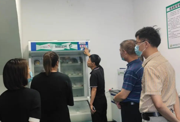 康來福集團領(lǐng)導(dǎo)參觀 康來福集團領(lǐng)導(dǎo)參觀