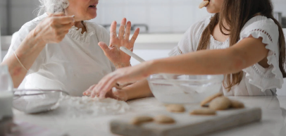 社區(qū)食堂老人用餐 社區(qū)食堂老人用餐