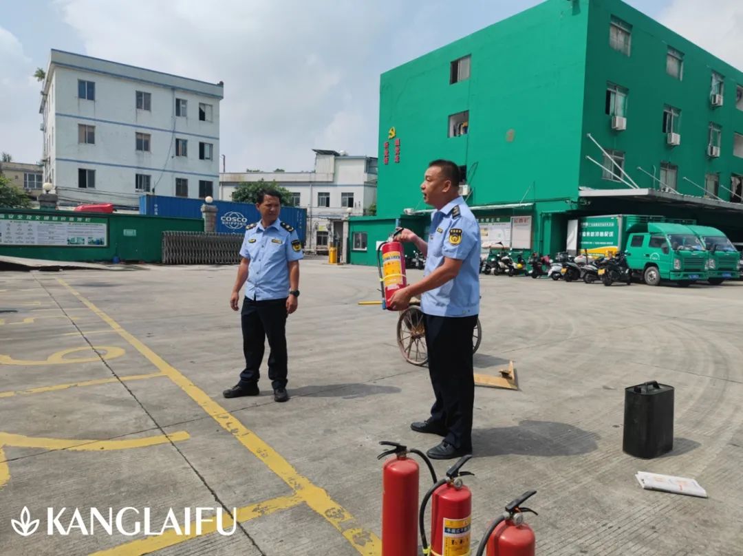 消防培訓(xùn)1.jpg 消防培訓(xùn)1.jpg