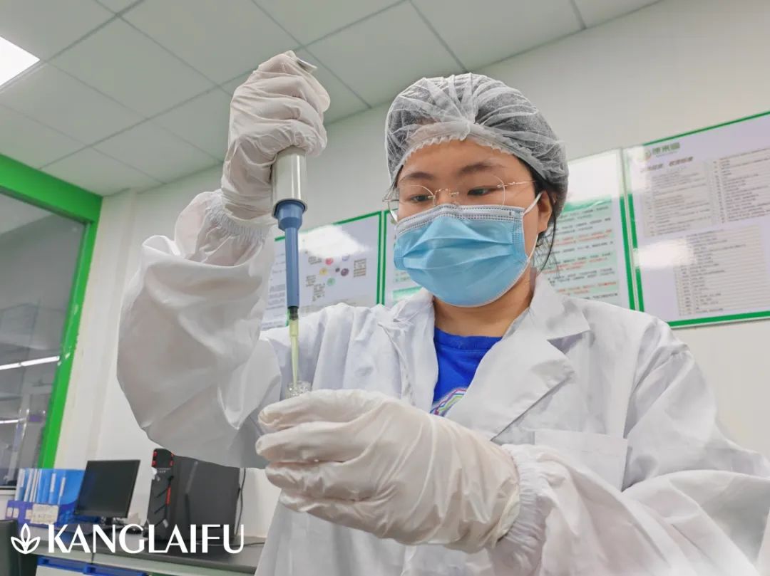 認(rèn)真檢測(cè).jpg 認(rèn)真檢測(cè).jpg