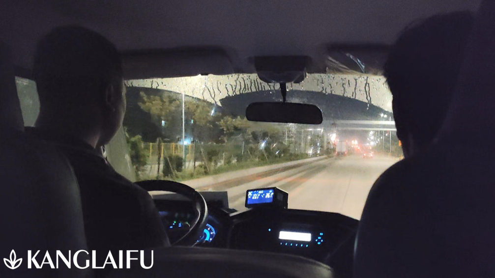 車輛內部.png 車輛內部.png